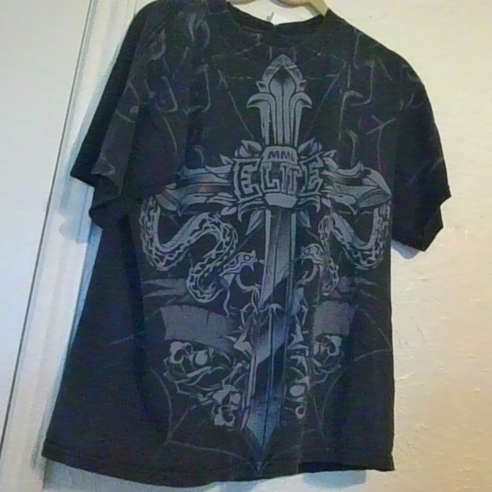 Mall goth y2k type beat shirt